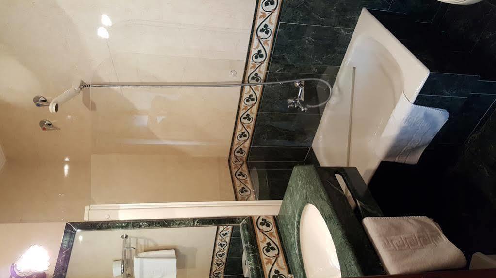 Hotel Cortijo Ларедо Екстер'єр фото